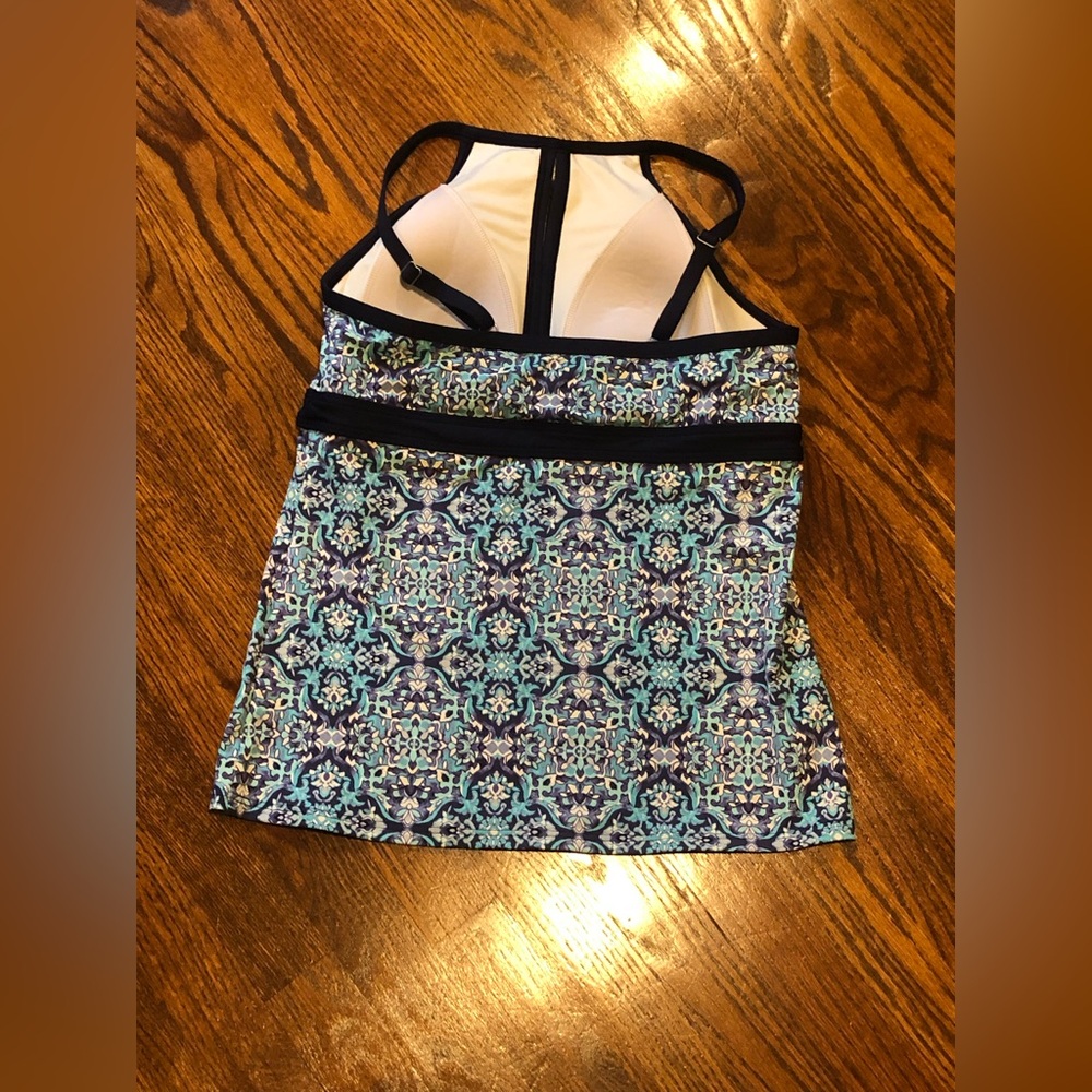 Lands’ End Geometric Print Keyhole High Neck Tankini Swimsuit Top - Size 10 Long - Picture 6 of 6